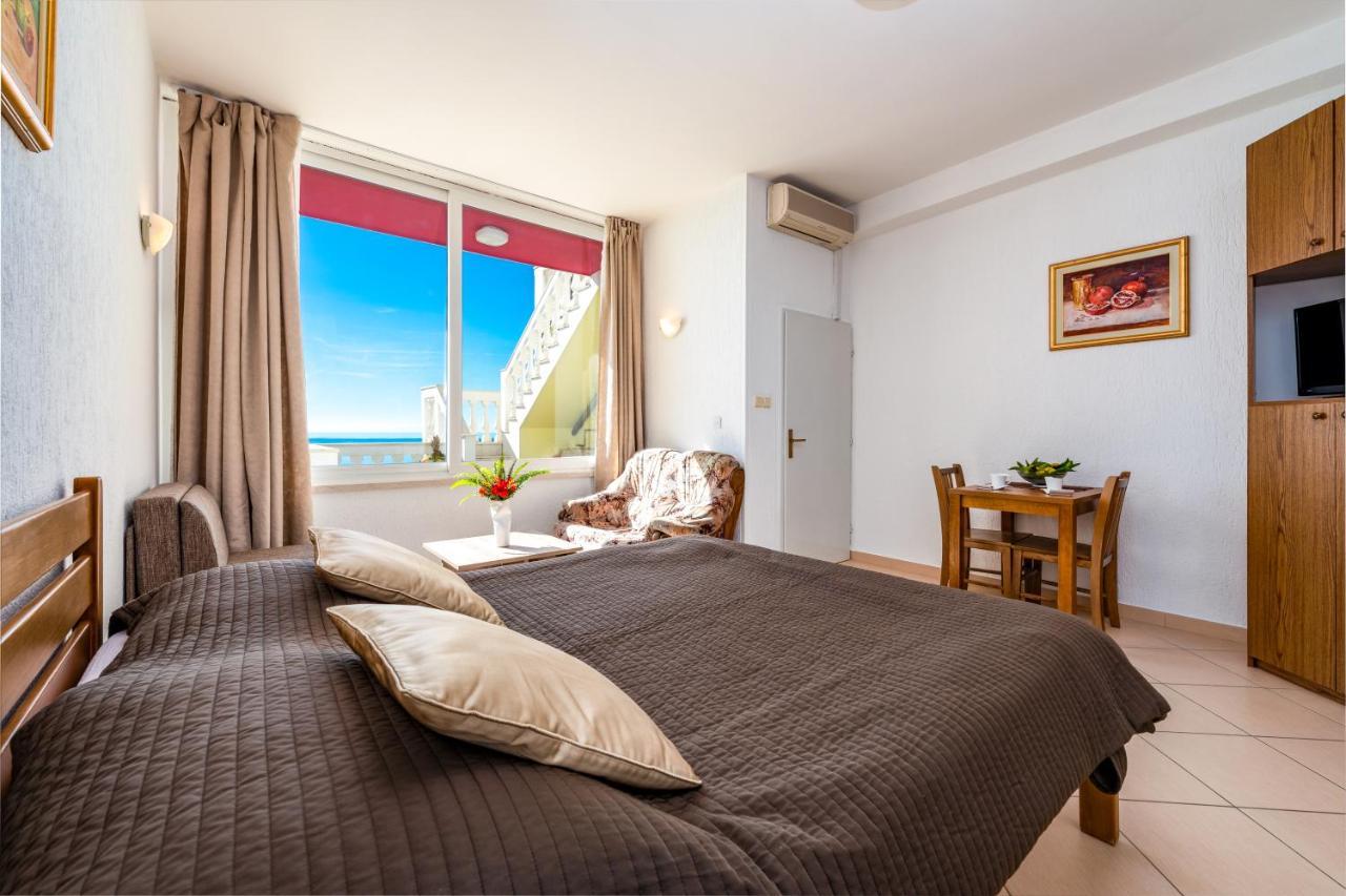 Amazing View Apartment And Rooms Dragan ดูบรอฟนิก ภายนอก รูปภาพ