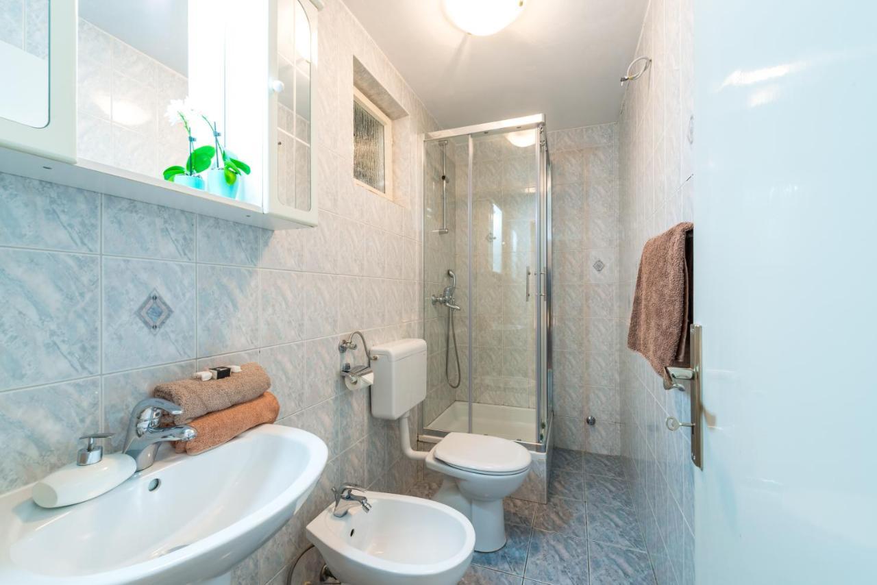 Amazing View Apartment And Rooms Dragan ดูบรอฟนิก ภายนอก รูปภาพ